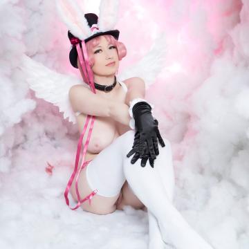 Usatame-Instagram-Photos-Leak-17