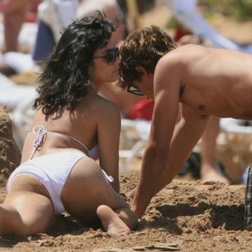 vanessa-hudgens-nude516-Pics-Fap