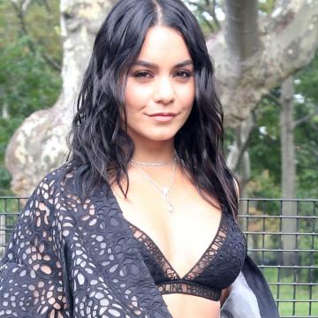 vanessa-hudgens-nude681-Pics-Fap