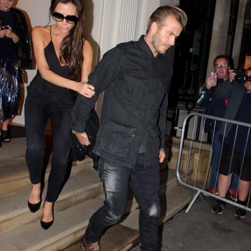 victoria-beckham-wet-jeans-19