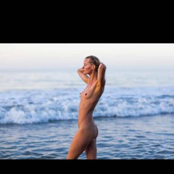 Caroline Winberg goes naked