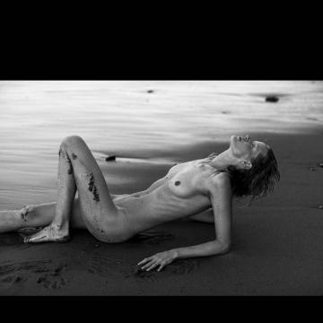 Caroline Winberg shows naked body