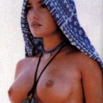 Monica-Bellucci-nude-photos-602