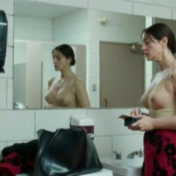 Monica-Bellucci-nude-photos-941