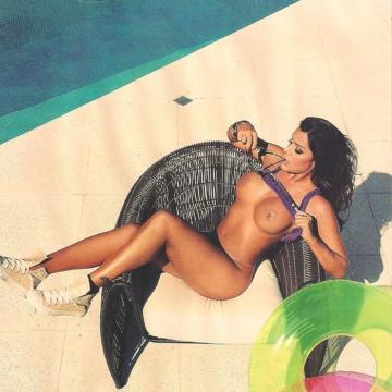 Larissa-Riquelme-huge-naked-collection-426