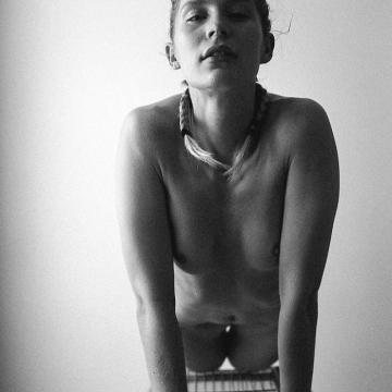 Lauren-Bonner-huge-naked-collection-407
