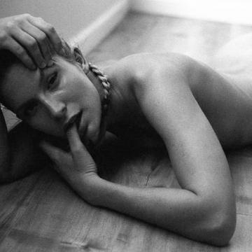 Lauren-Bonner-huge-naked-collection-908