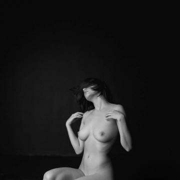 Lauren-Summer-huge-naked-collection-570