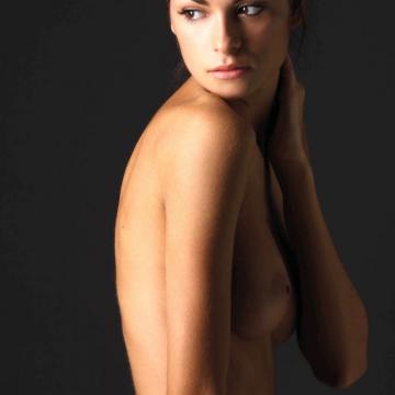Linda-Morselli-huge-naked-collection-419