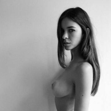 Mariana-Almeida-huge-naked-collection-841