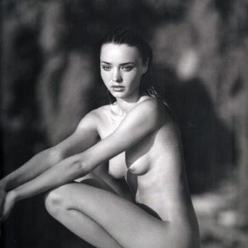 Miranda-Kerr-huge-naked-collection-571