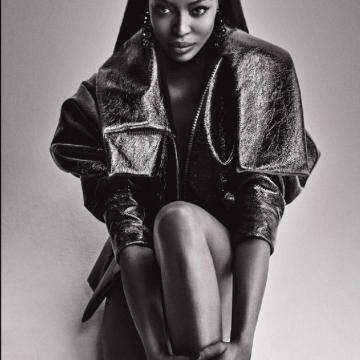 Naomi-Campbell-huge-naked-collection-780