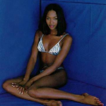 Naomi-Campbell-huge-naked-collection-849