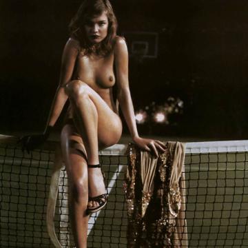 Natalia-Vodianova-huge-naked-collection-559